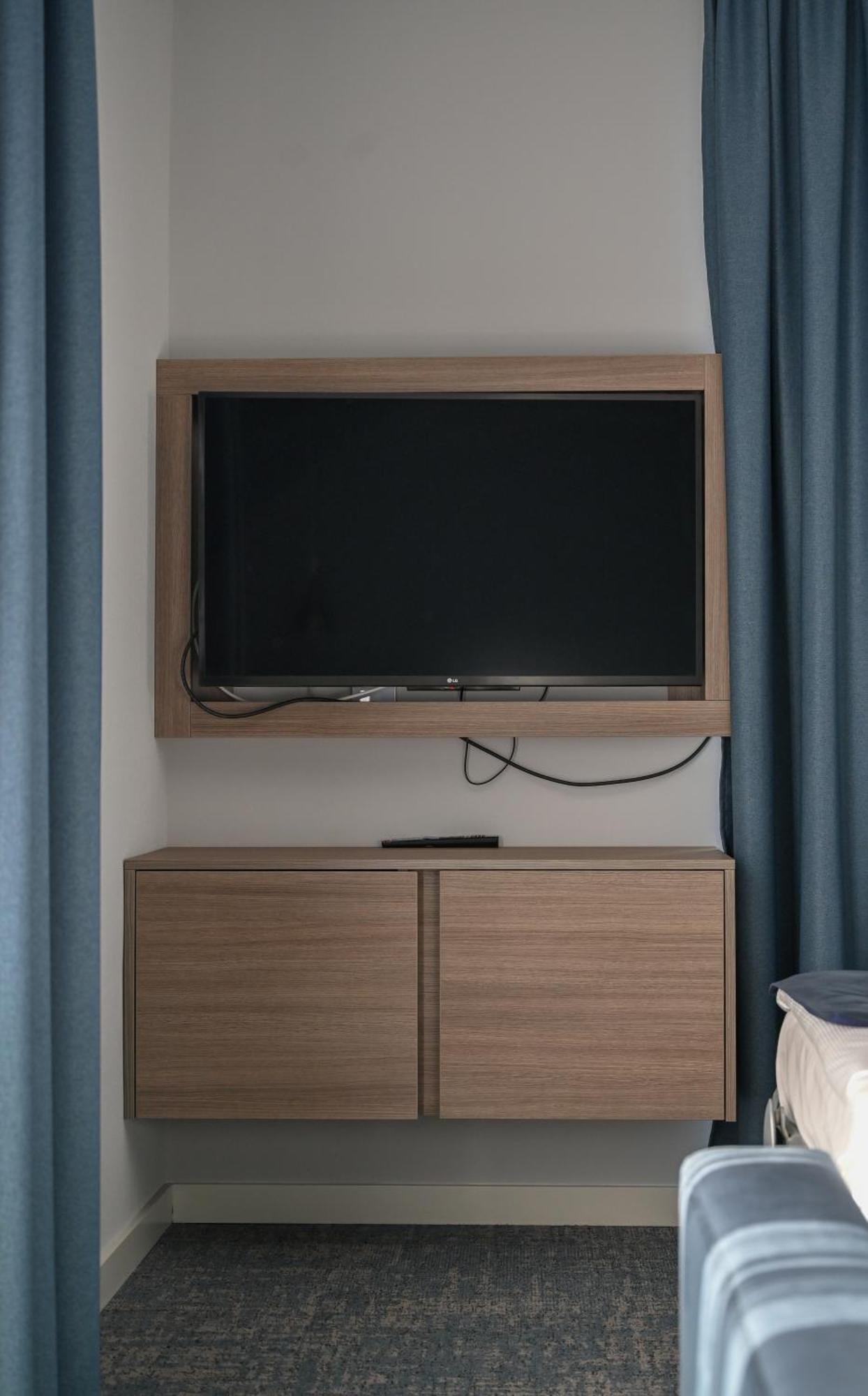 Nn Boutique Hotel Тисауйварош Экстерьер фото